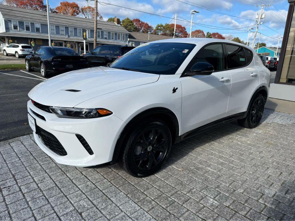 used 2025 Dodge Hornet car, priced at $33,975