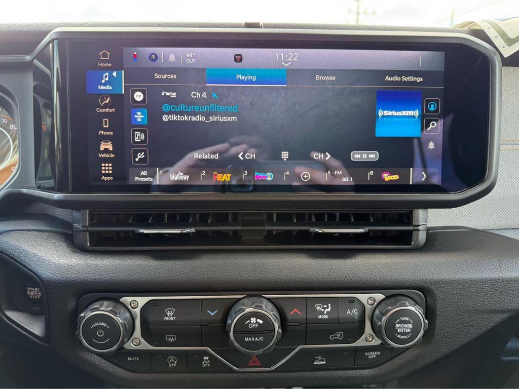 new 2026 Jeep Wrangler car, priced at $47,121