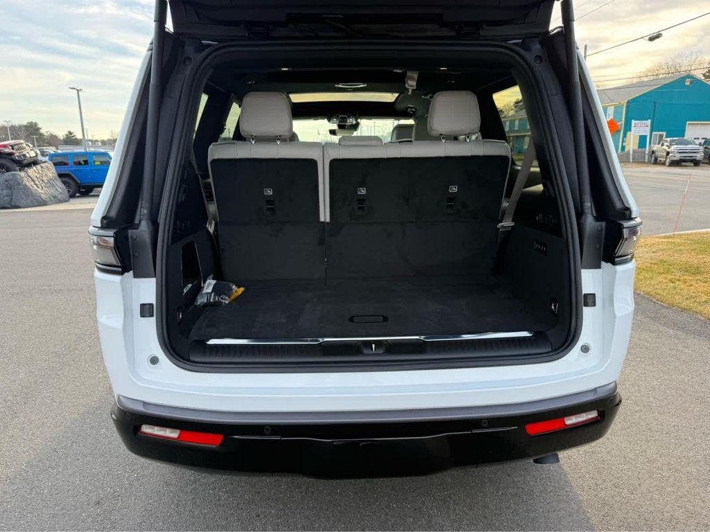 new 2026 Jeep Grand Wagoneer car, priced at $92,000