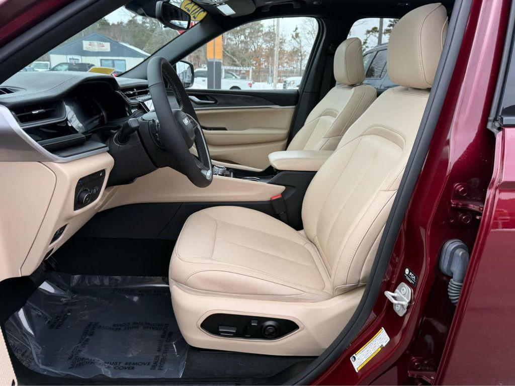 used 2023 Jeep Grand Cherokee 4xe car, priced at $28,975