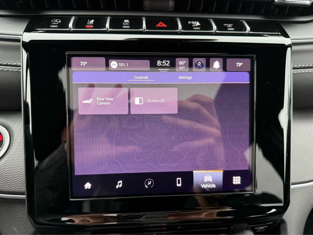 new 2025 Jeep Grand Cherokee car, priced at $35,950