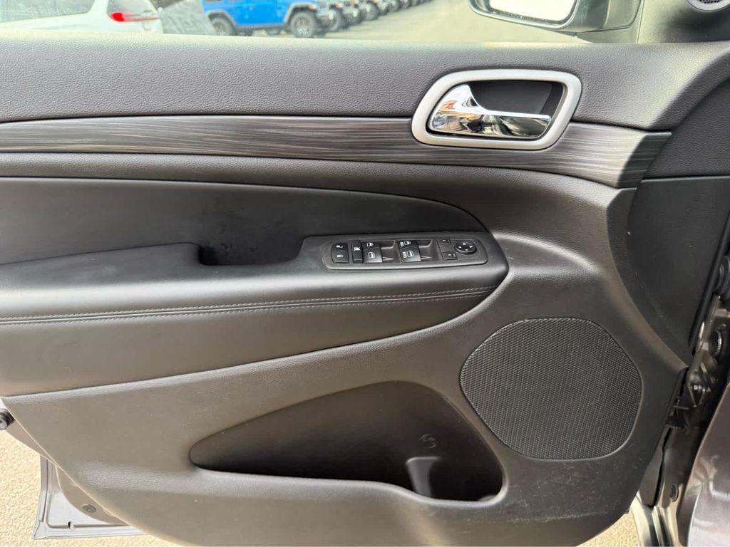 used 2019 Jeep Grand Cherokee car, priced at $19,975