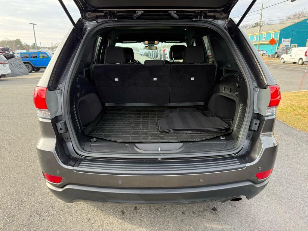 used 2019 Jeep Grand Cherokee car, priced at $19,975
