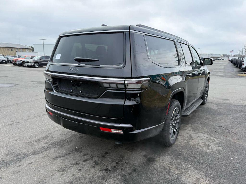 new 2026 Jeep Grand Wagoneer L car, priced at $74,094