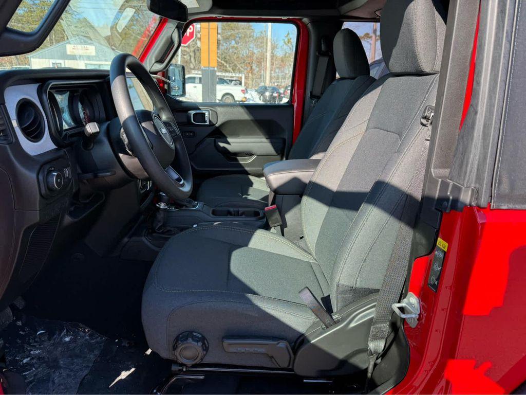 new 2026 Jeep Wrangler car, priced at $41,105