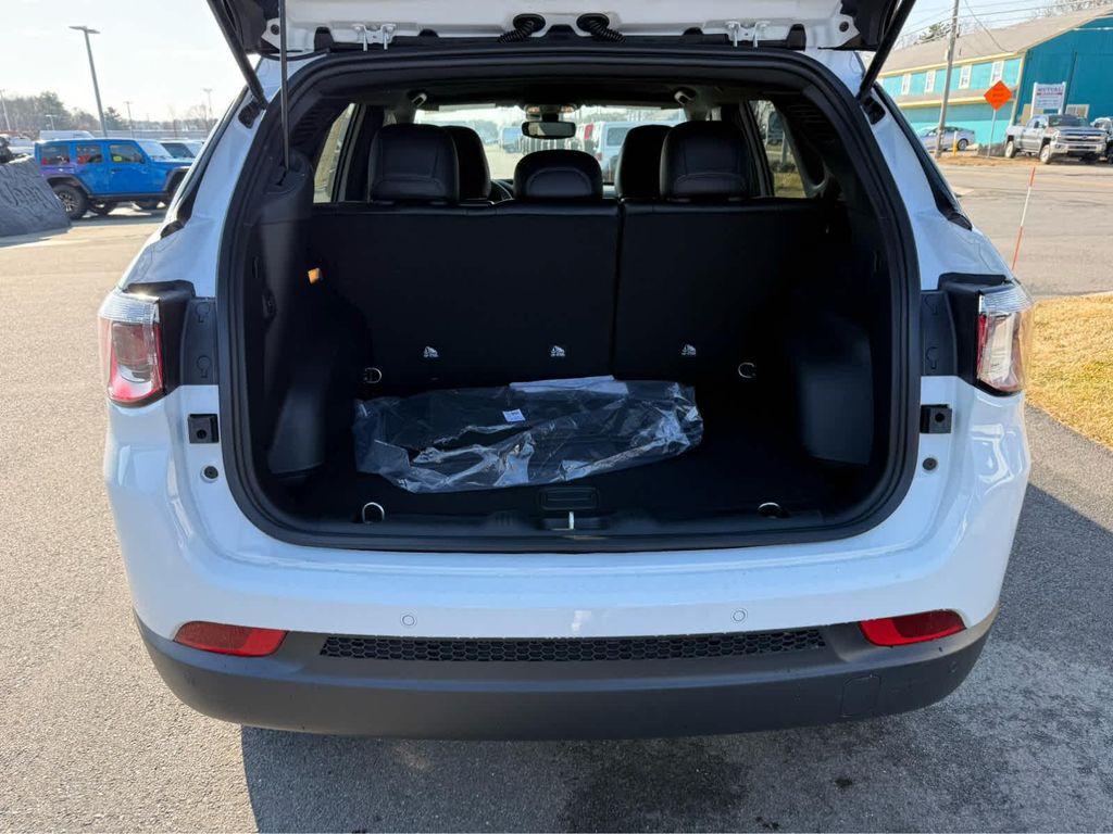 new 2026 Jeep Compass car, priced at $34,500