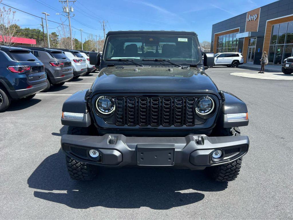 new 2025 Jeep Gladiator car, priced at $43,750