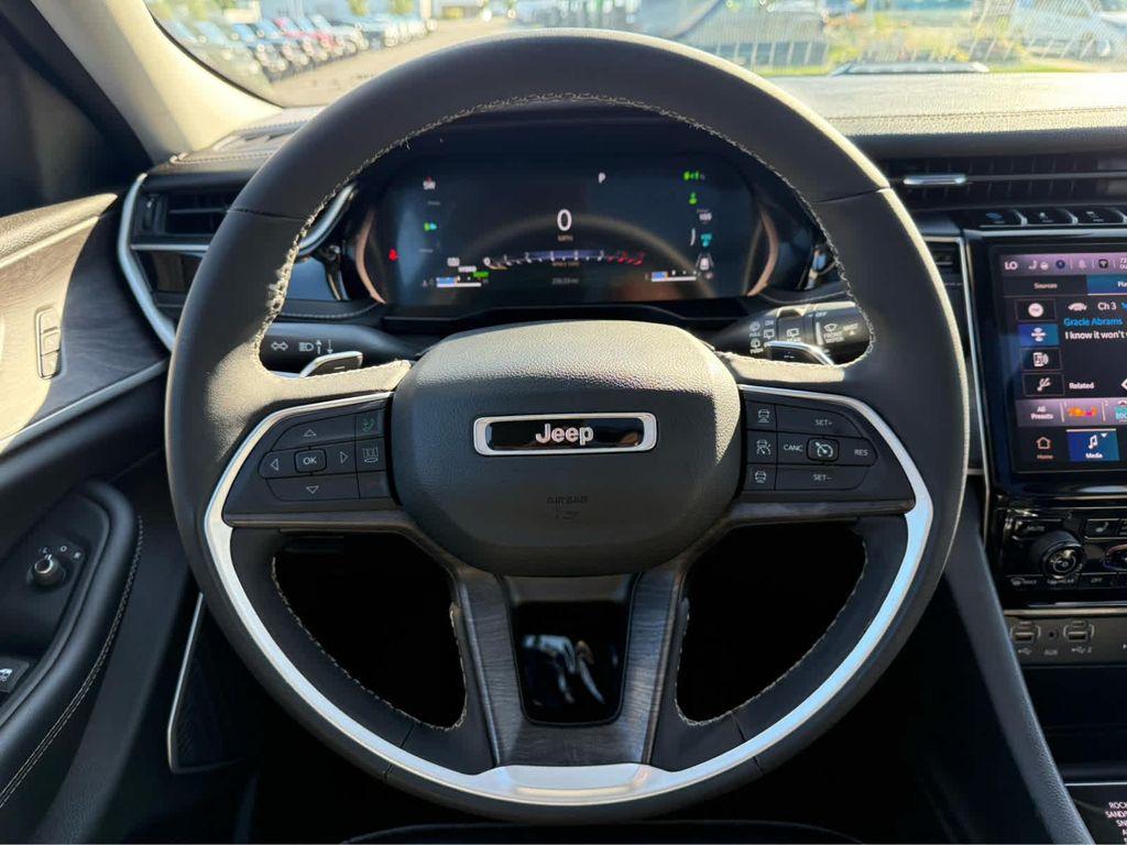 used 2024 Jeep Grand Cherokee 4xe car, priced at $29,375