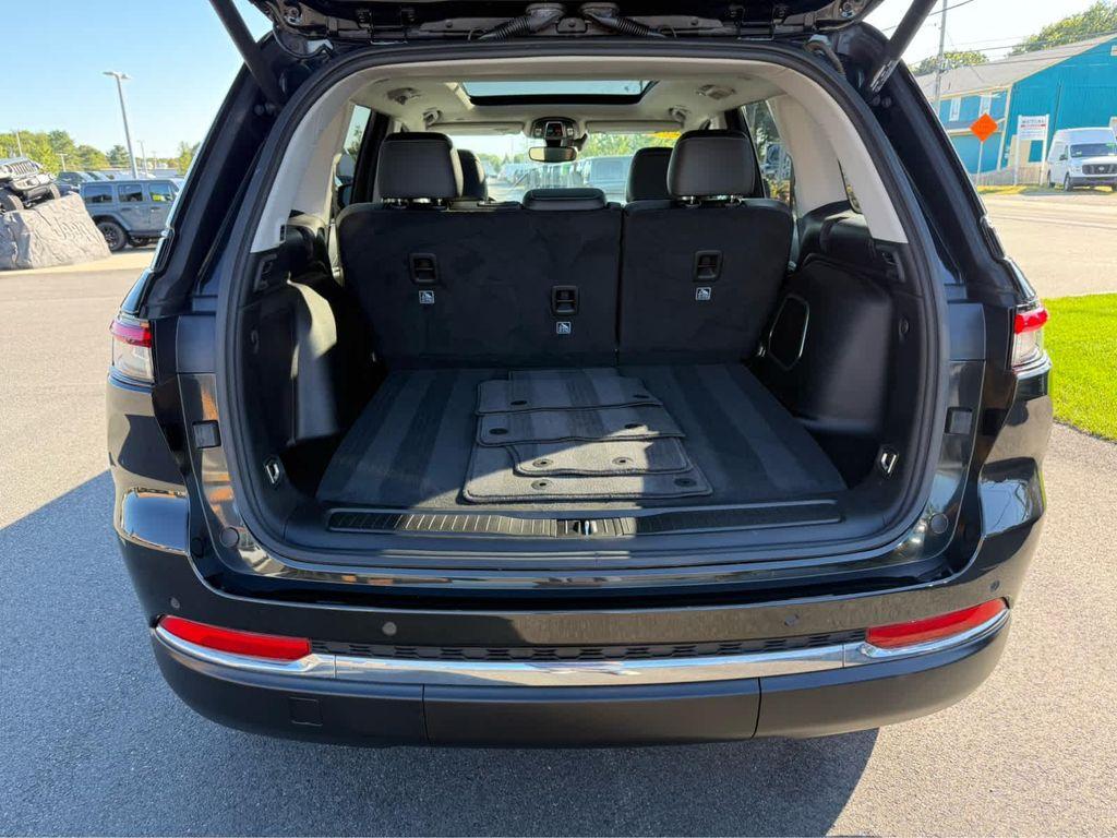 used 2024 Jeep Grand Cherokee 4xe car, priced at $29,375