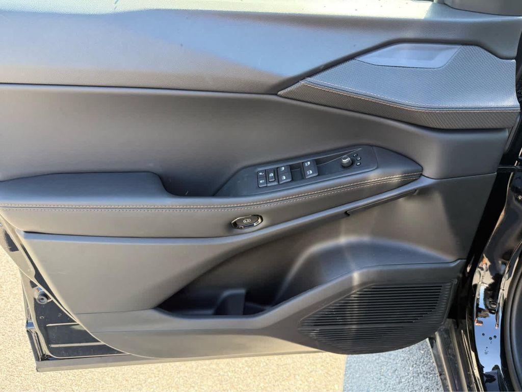 new 2026 Jeep Cherokee car, priced at $42,283