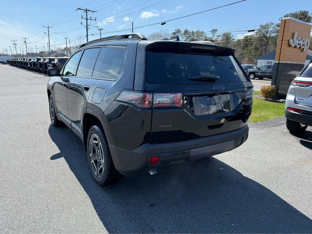 new 2026 Jeep Cherokee car, priced at $42,283
