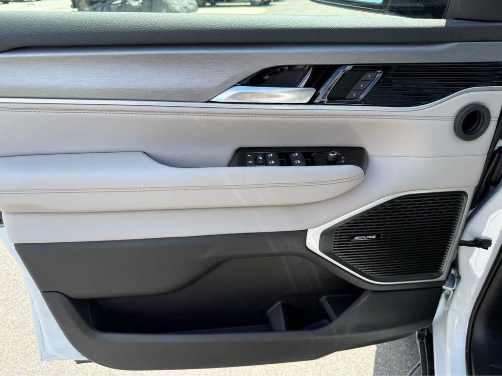 new 2026 Jeep Grand Wagoneer car, priced at $67,272