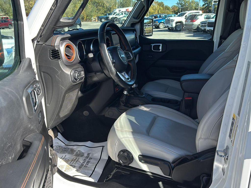 used 2023 Jeep Gladiator car, priced at $37,595