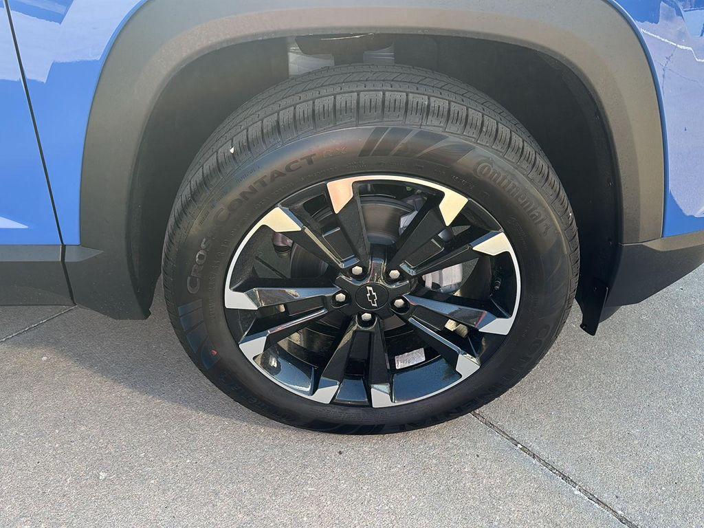 new 2027 Chevrolet Equinox car, priced at $39,609
