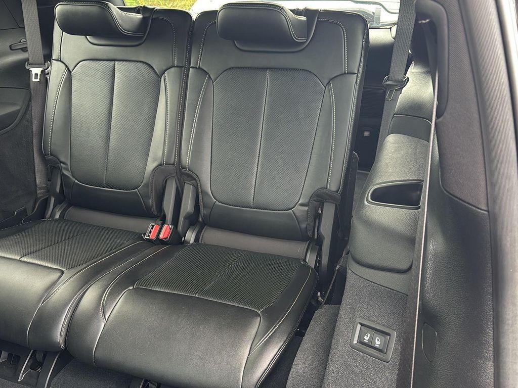 used 2023 Jeep Grand Cherokee L car, priced at $35,295