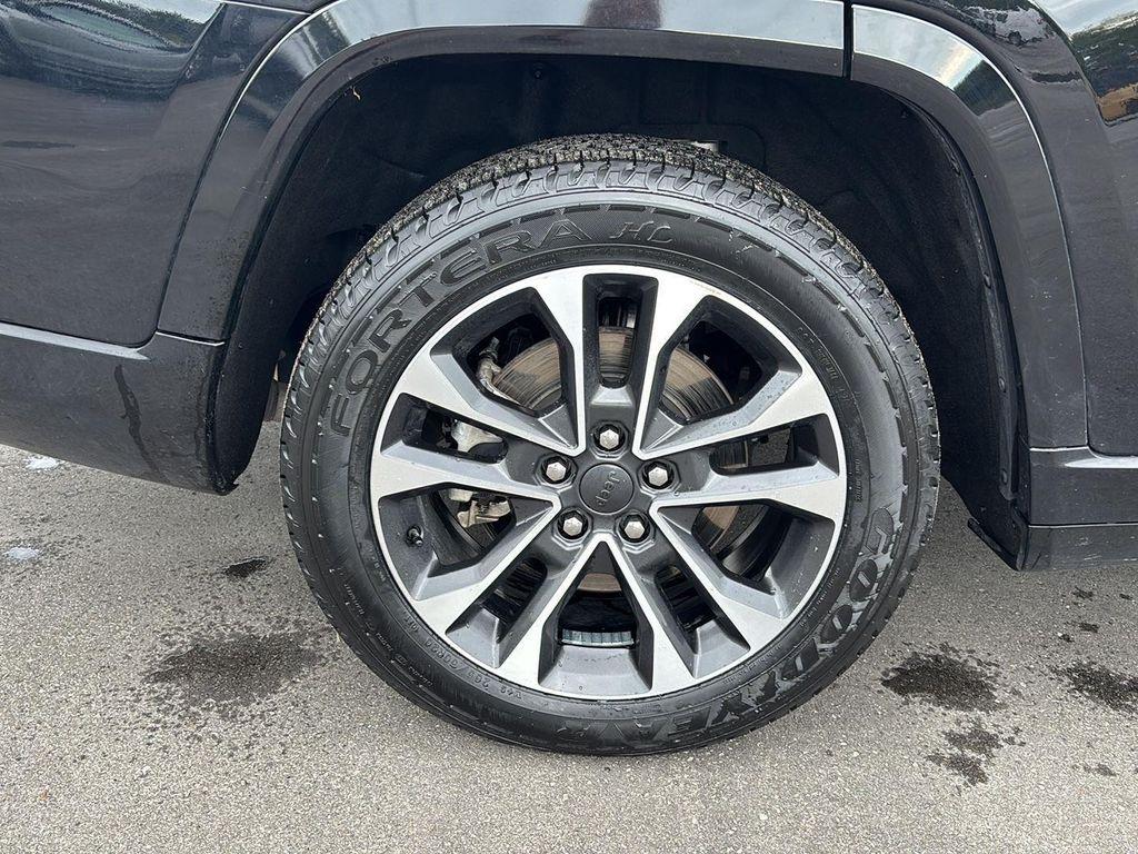 used 2023 Jeep Grand Cherokee L car, priced at $35,295