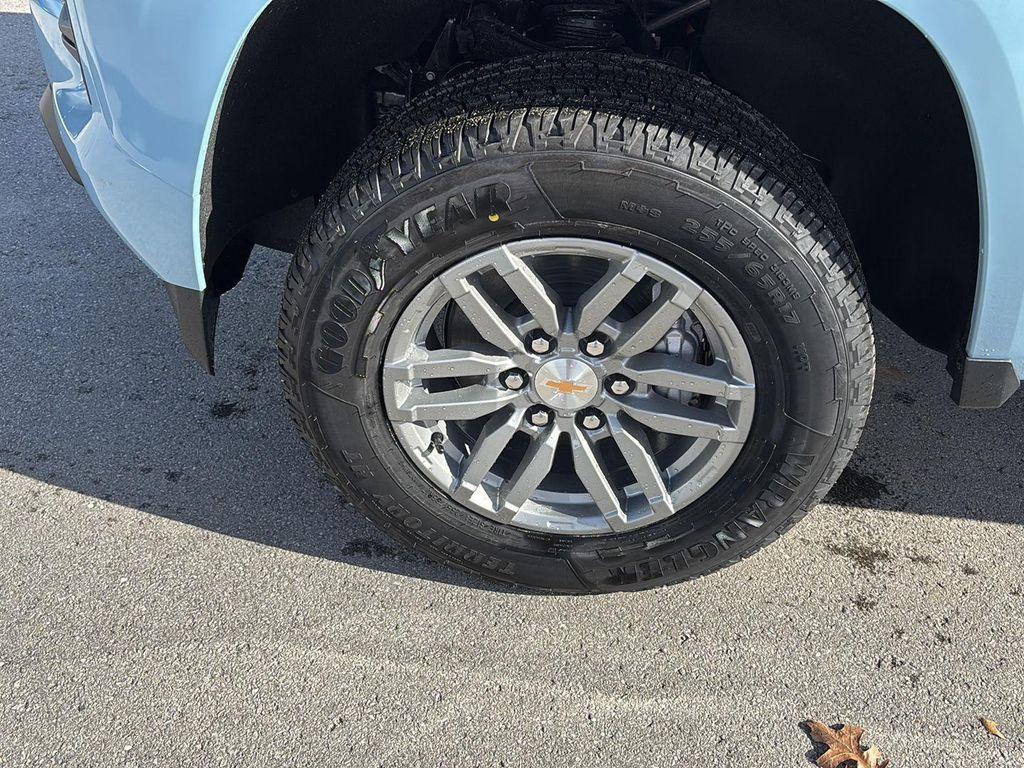 new 2026 Chevrolet Colorado car, priced at $45,720