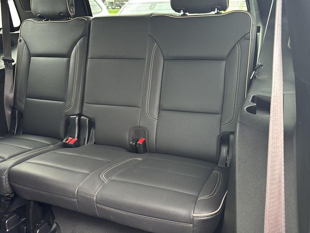 used 2024 GMC Yukon car, priced at $53,895