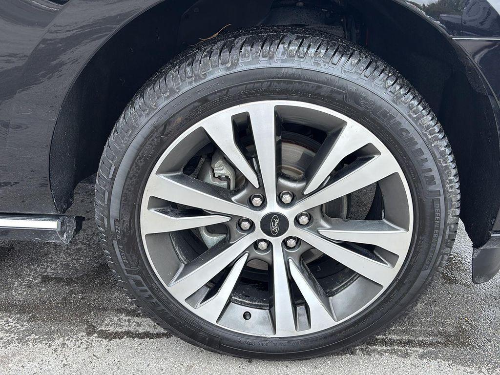 used 2021 Ford Expedition car, priced at $41,995