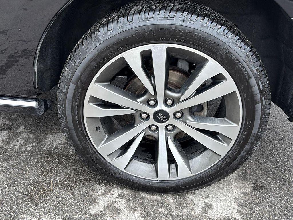 used 2021 Ford Expedition car, priced at $41,995