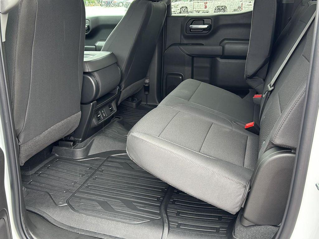new 2026 GMC Sierra 1500 car, priced at $51,932