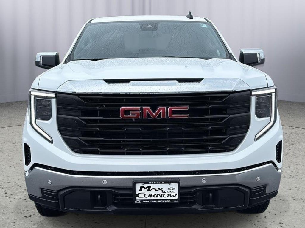 new 2026 GMC Sierra 1500 car, priced at $51,932