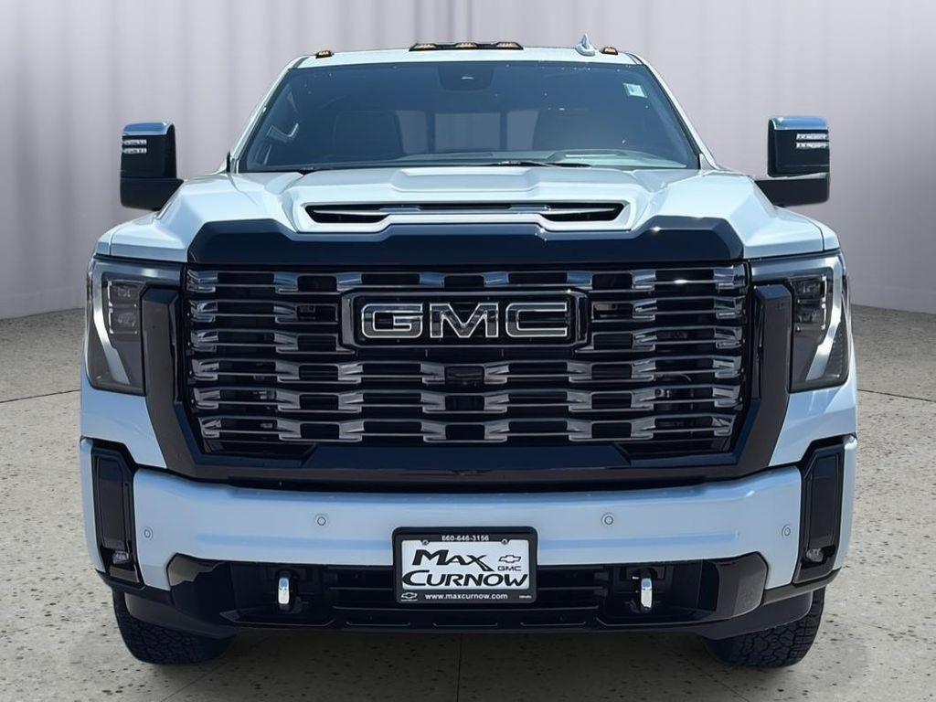 new 2026 GMC Sierra 3500 car, priced at $104,237