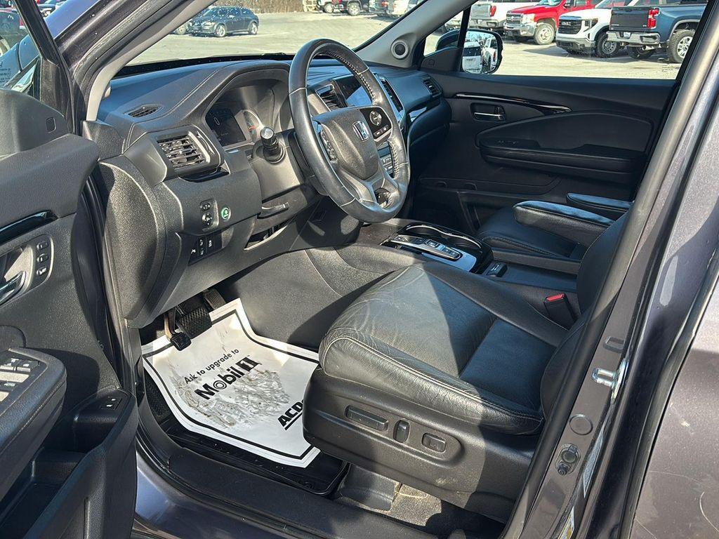 used 2021 Honda Pilot car, priced at $24,298