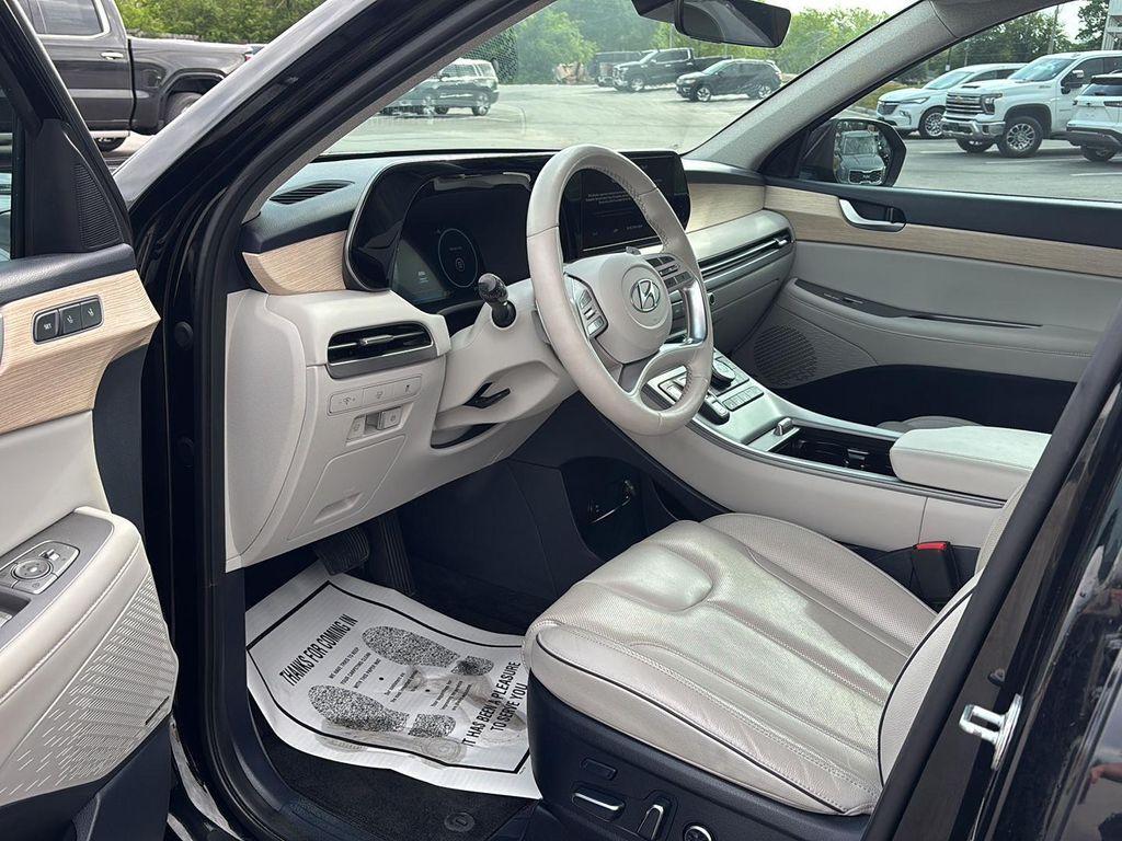 used 2023 Hyundai Palisade car, priced at $37,347