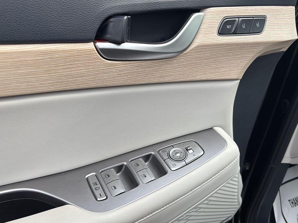 used 2023 Hyundai Palisade car, priced at $37,347