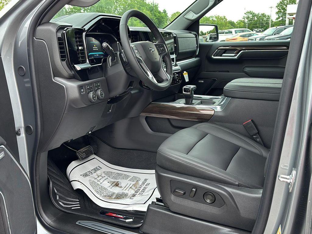 new 2026 Chevrolet Silverado 1500 car, priced at $70,987