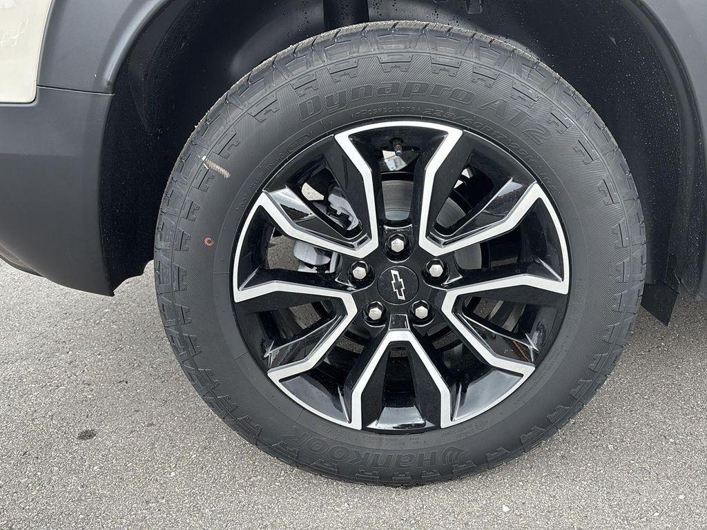 new 2026 Chevrolet TrailBlazer car, priced at $33,830