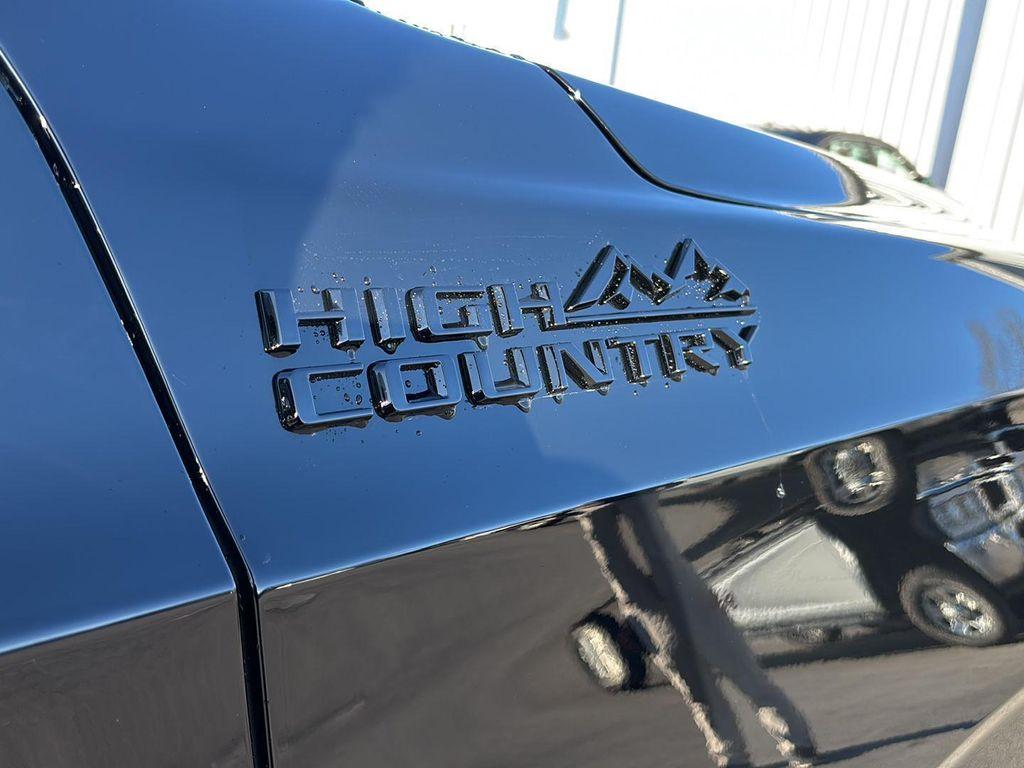 new 2026 Chevrolet Suburban car, priced at $103,920