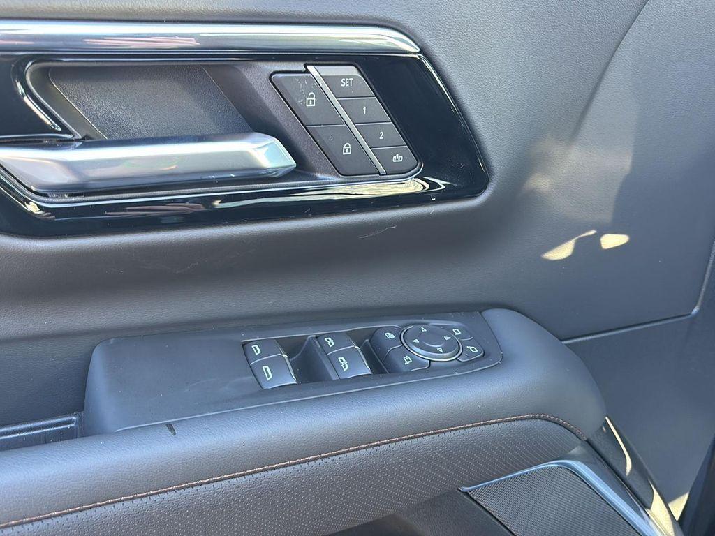 new 2026 Chevrolet Suburban car, priced at $103,920