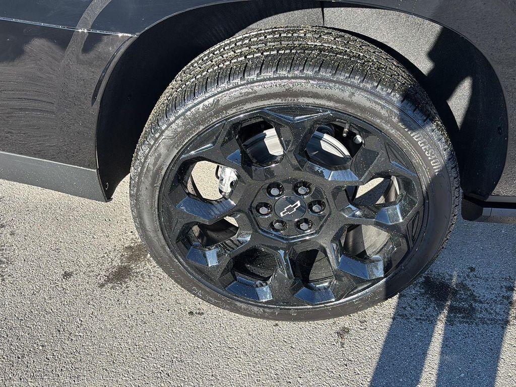 new 2026 Chevrolet Suburban car, priced at $103,920