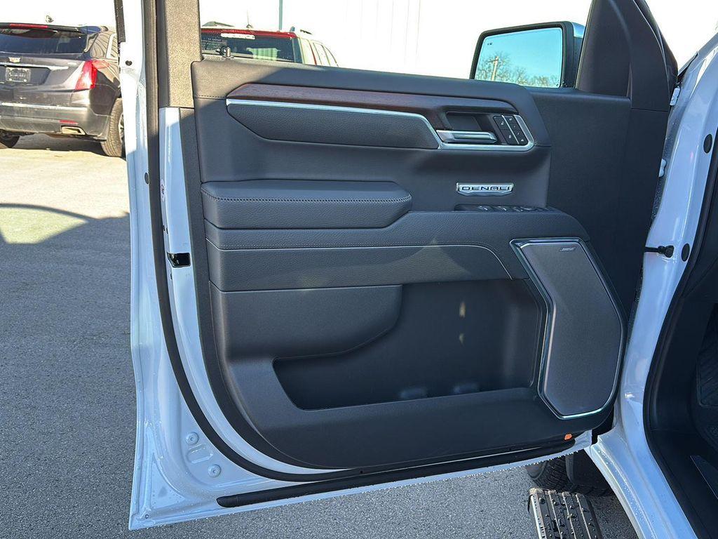 new 2026 GMC Sierra 1500 car, priced at $78,940