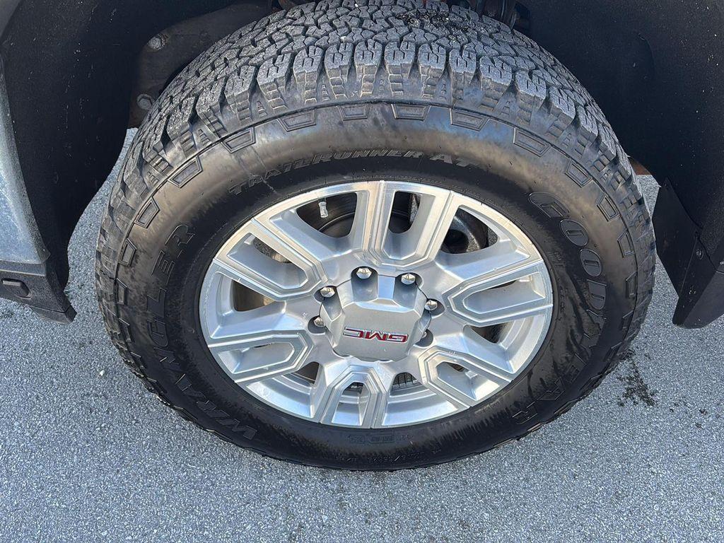 used 2022 GMC Sierra 2500 car, priced at $53,995