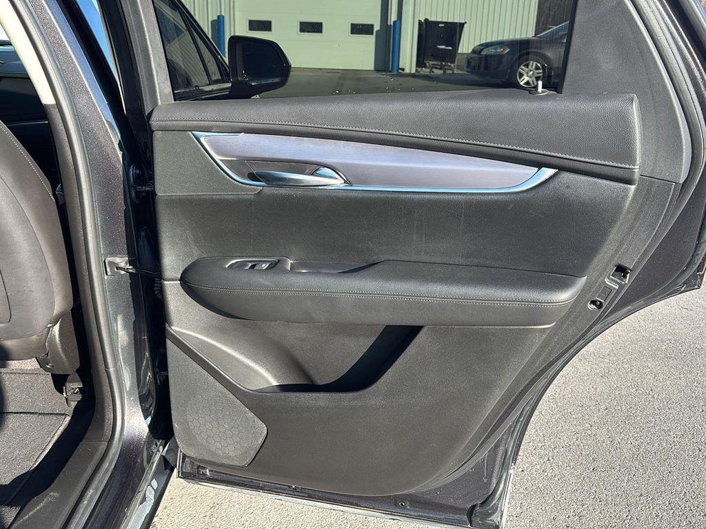 used 2017 Cadillac XT5 car, priced at $17,210