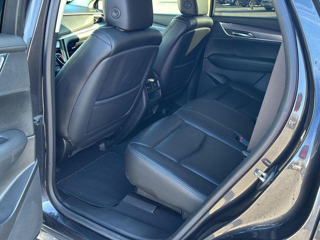 used 2017 Cadillac XT5 car, priced at $17,210