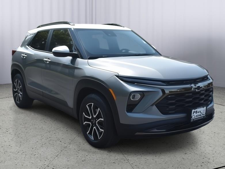 new 2025 Chevrolet TrailBlazer car, priced at $28,580