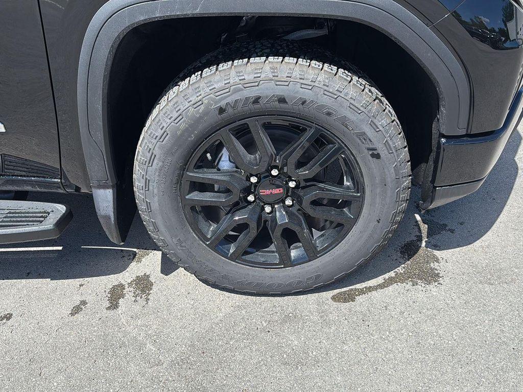 new 2026 GMC Sierra 1500 car, priced at $65,032