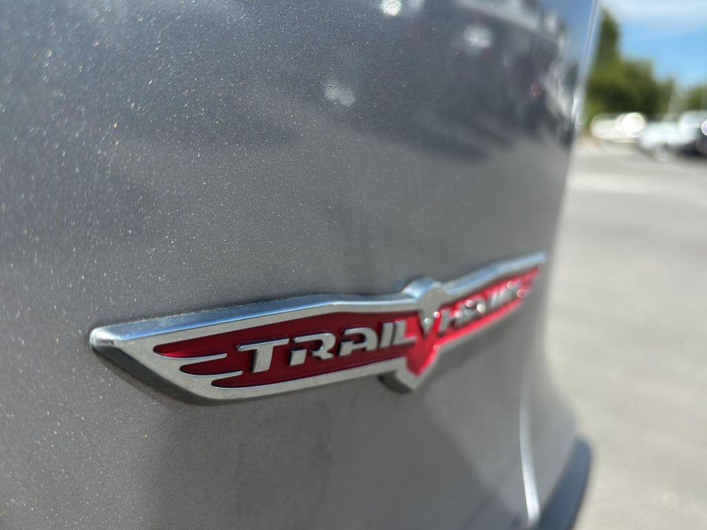 used 2020 Jeep Cherokee car, priced at $17,095