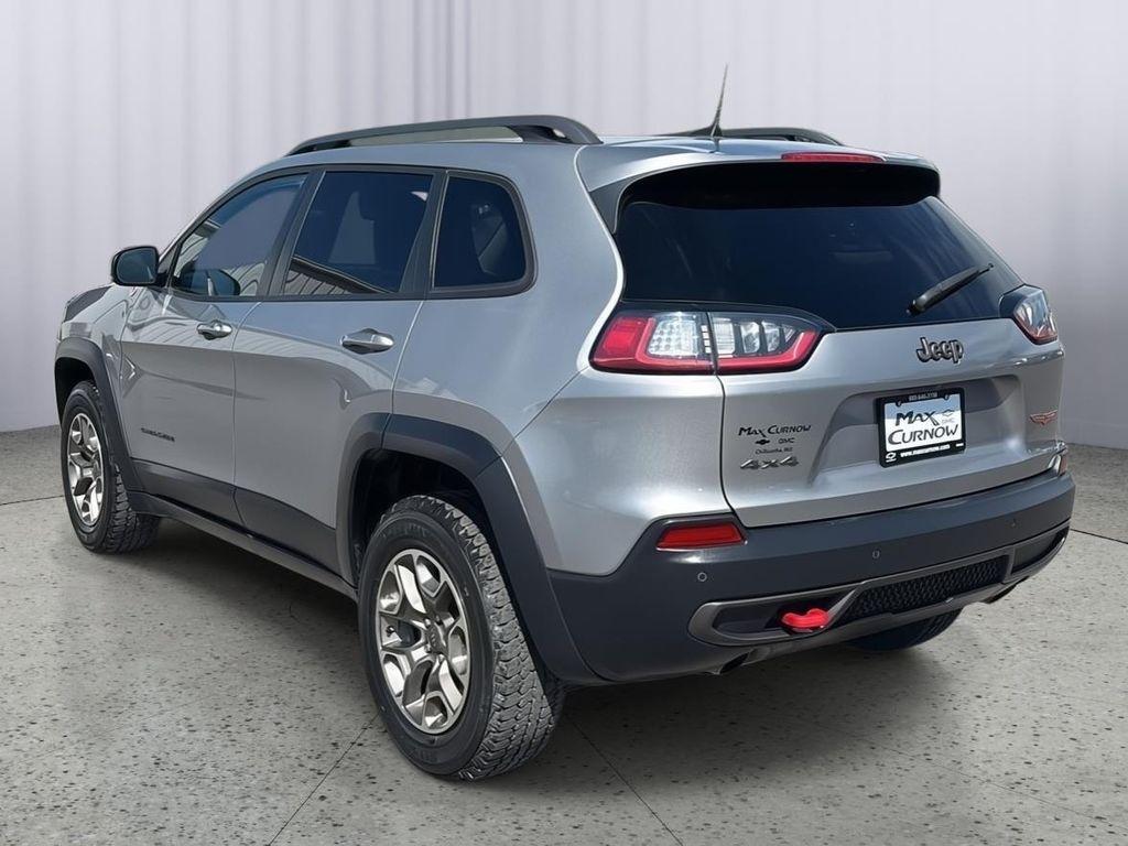 used 2020 Jeep Cherokee car, priced at $17,095