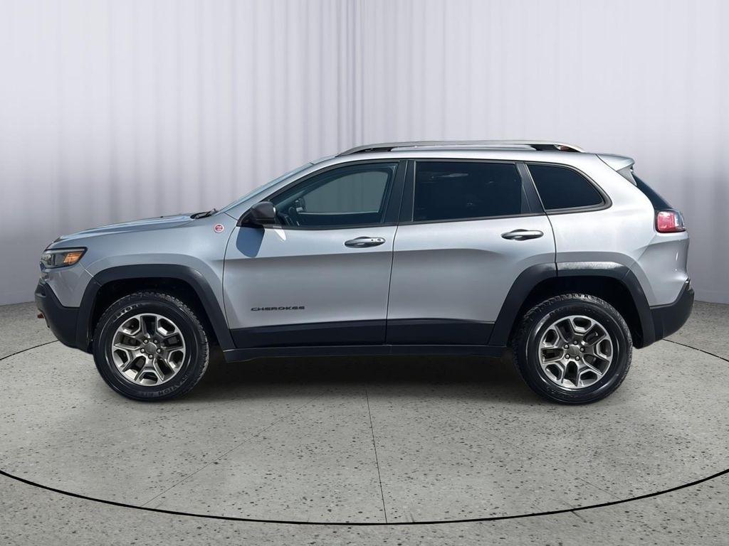used 2020 Jeep Cherokee car, priced at $17,095