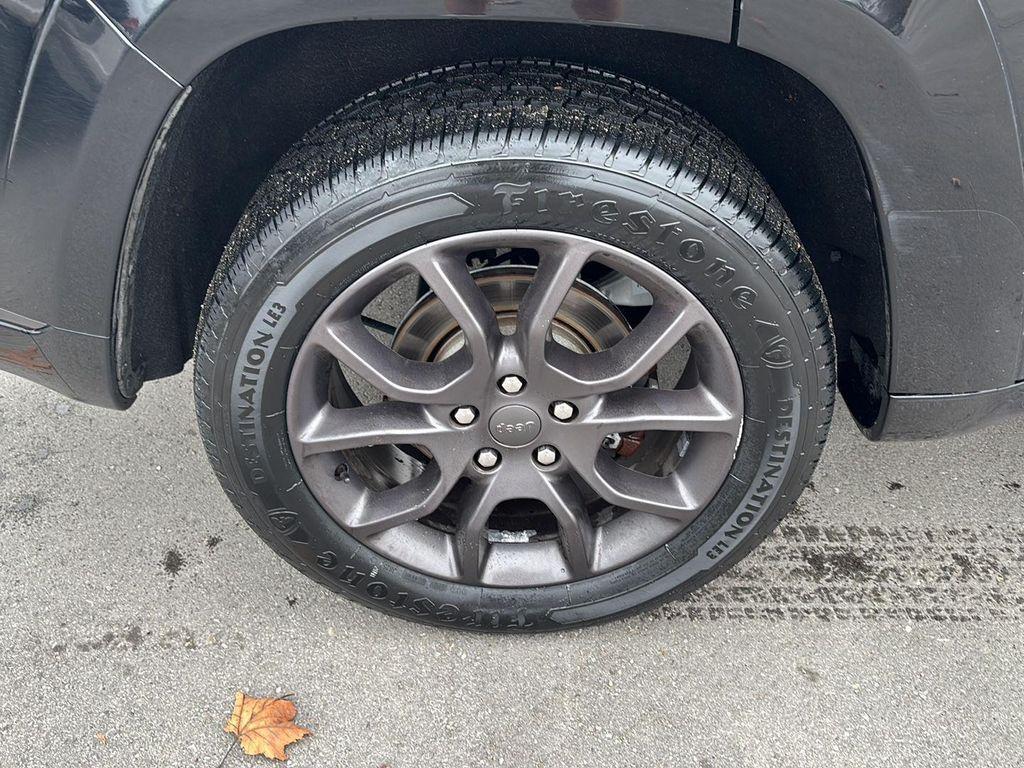 used 2020 Jeep Grand Cherokee car, priced at $22,295