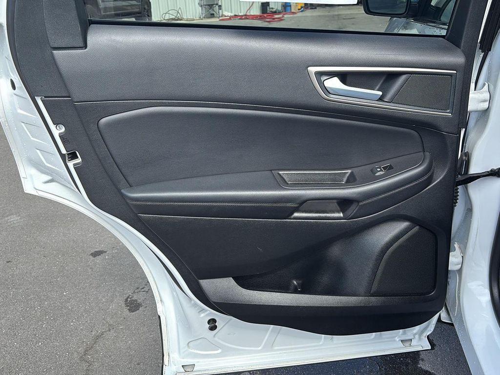 used 2024 Ford Edge car, priced at $22,795