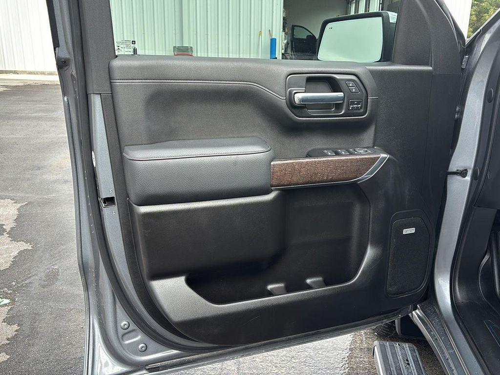 used 2022 GMC Sierra 1500 car, priced at $41,995