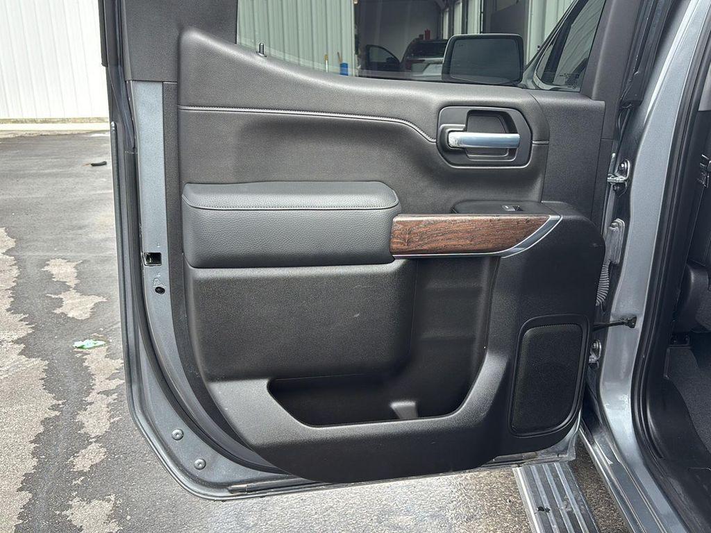 used 2022 GMC Sierra 1500 car, priced at $41,995