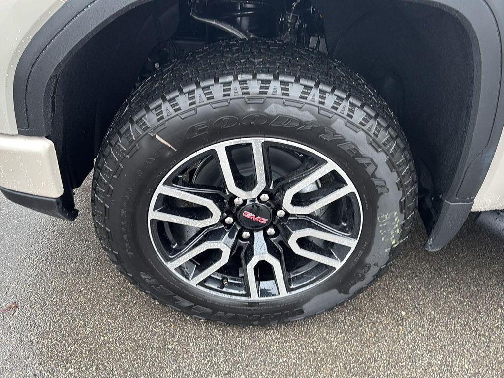 new 2026 GMC Sierra 1500 car, priced at $72,400