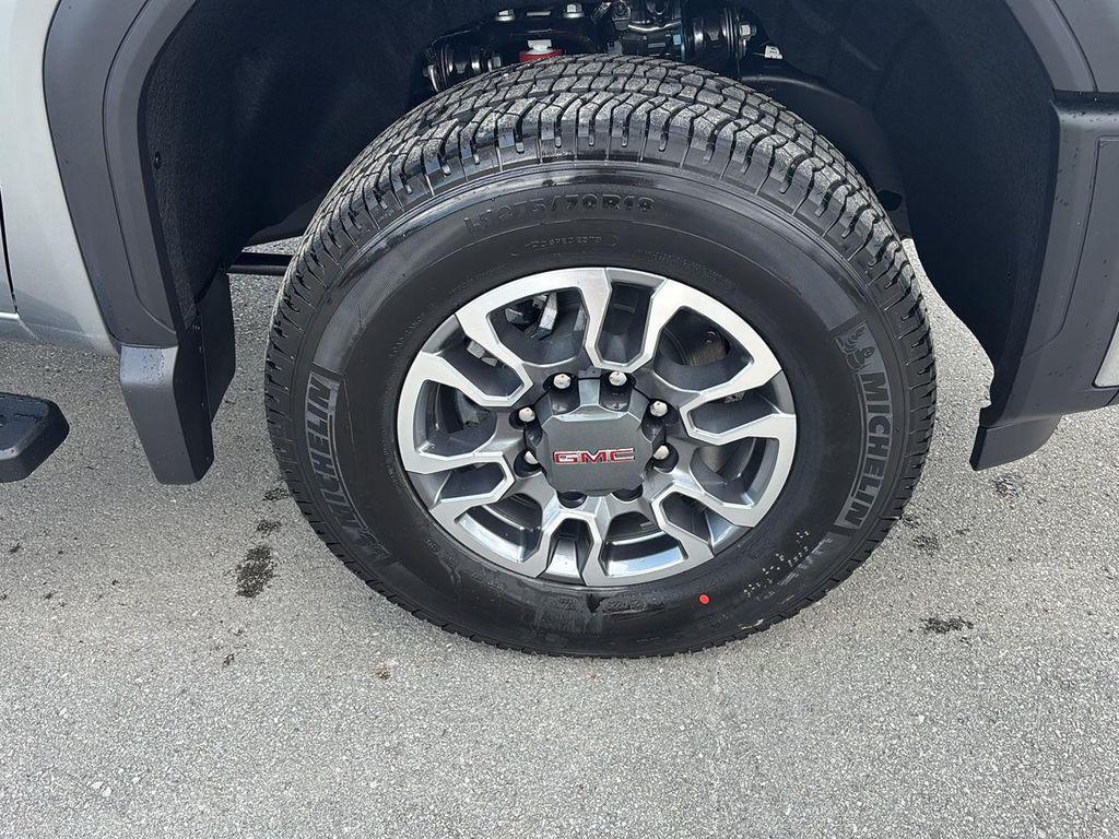 new 2026 GMC Sierra 2500 car, priced at $67,677